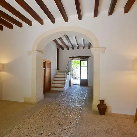 別荘 In Sa Pobla Mit Privatem Pool ブゲル