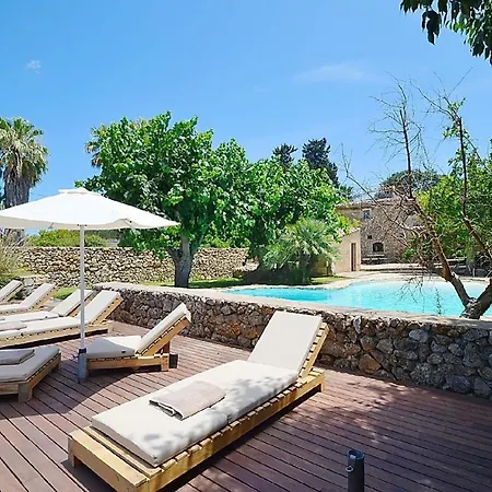 In Sa Pobla Mit Privatem Pool 別荘